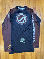 Shoyoroll 2015 Q3 Ranked Rash Guard LS • Brown • Large (L) • GENTLY USED