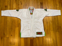 Albino and Preto Batch 76 TMNT • White • M2 • GENTLY USED