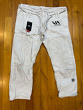 Shoyoroll Batch 60 RVCA V2 • White • A00F • GENTLY USED
