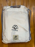 Albino and Preto Batch 102 University (Reserve) • White • A2F • BRAND NEW