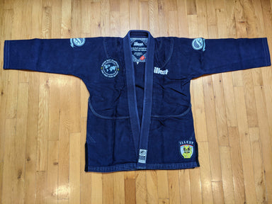 Shoyoroll Batch 22 Illest x Shoyoroll • Navy • A1 • BARELY USED