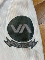 Shoyoroll Batch 38 RVCA • White • A1L • BARELY USED