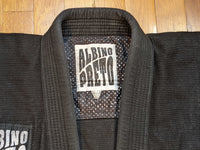 Albino and Preto Batch 61 Grappling Force (Top Only) • Black • A1 • GENTLY USED