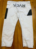 Shoyoroll Batch 38 RVCA • White • A1L • WORN TWICE