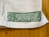Shoyoroll Sage Competitor • White • 1L/A1L • GENTLY USED