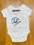 Shoyoroll x A&P Long-Sleeve Baby Onesie 3-6 Months • White • 3-6 M • GENTLY USED