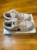 Albino and Preto Nike SB Dunk Low • Fossil/Black Sail • 10.5 • BARELY USED